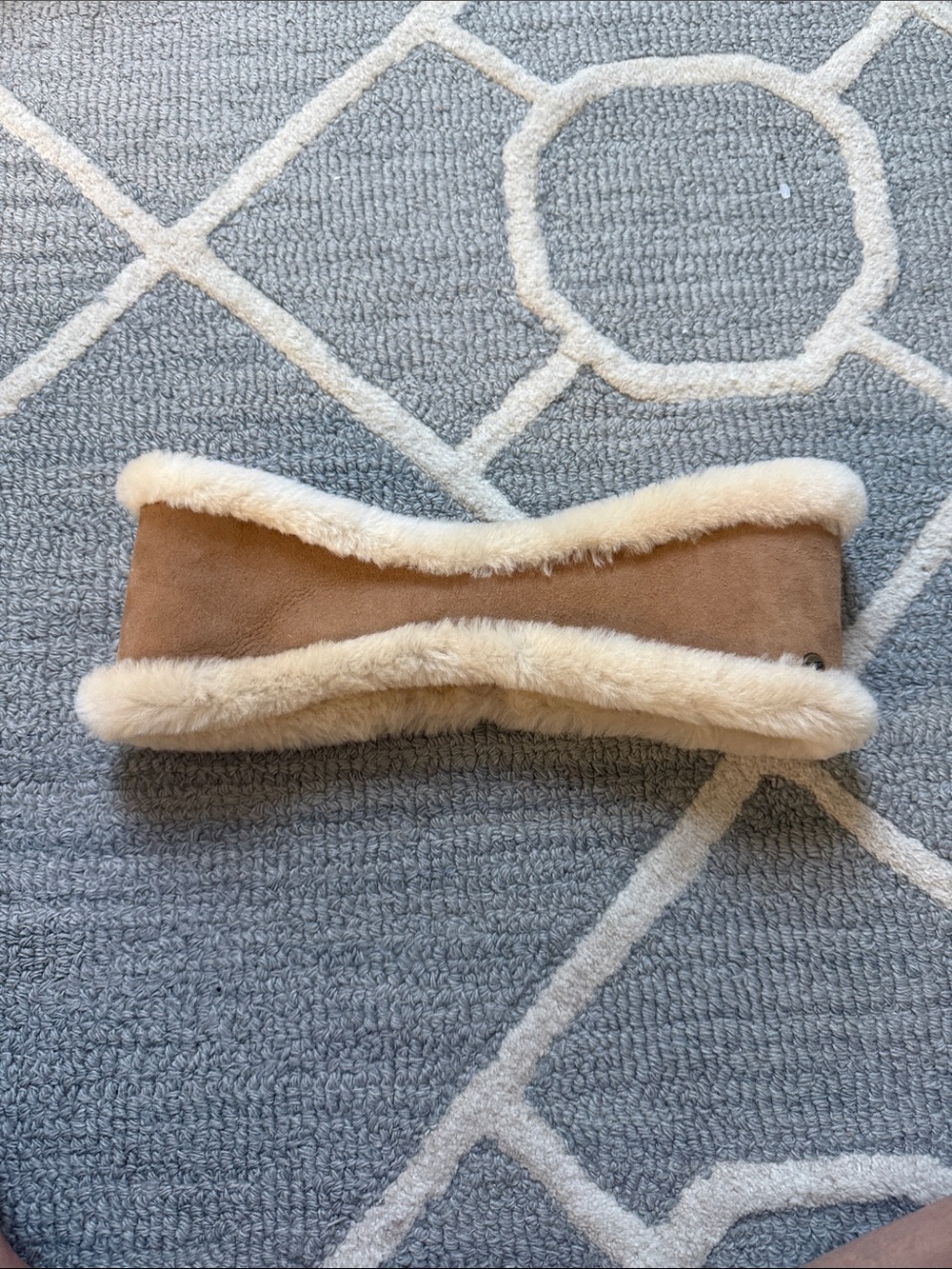 UGG Chestnut Genuine Sheepskin Reversible Headband L XL